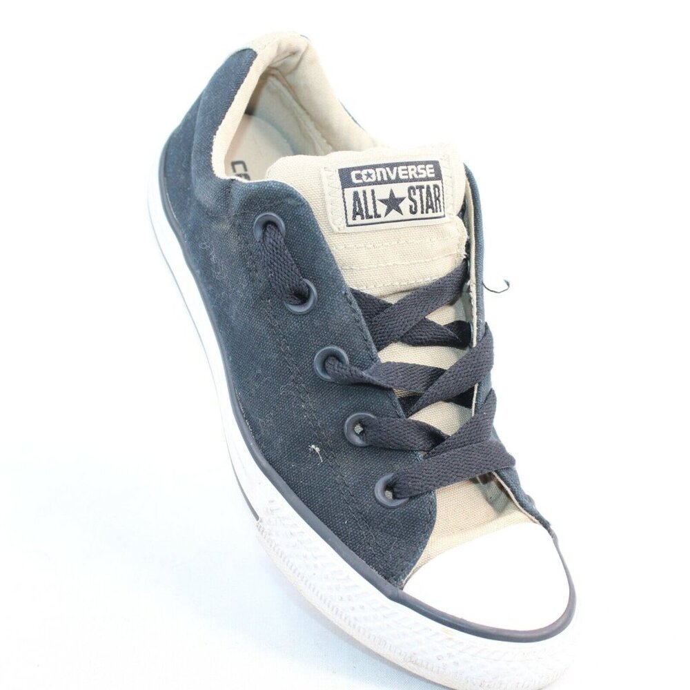 Converse ALL STARS Junior Sz 3.5 Low Top Canvas Lace Up Black Sneakers Shoes - Picture 1 of 9
